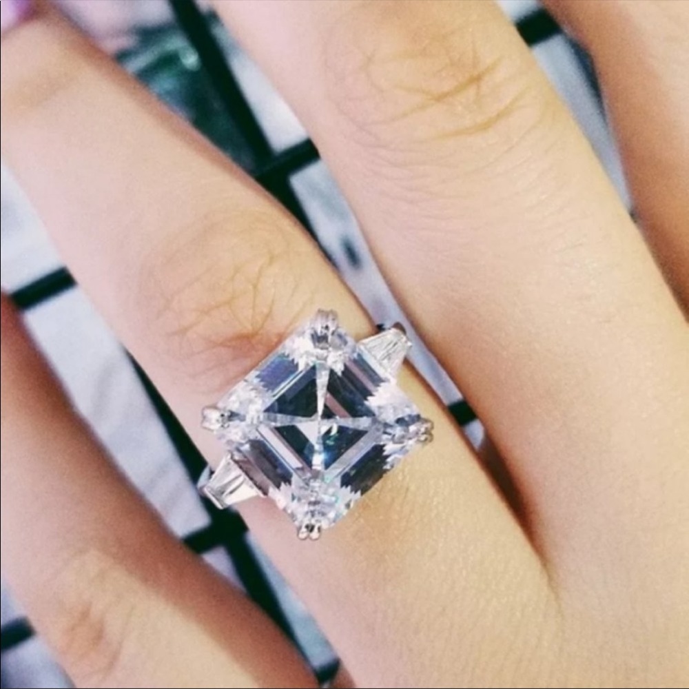 New Luxury 9.5 ct  Huge 925 Silver Lovely Diamond Ring - Picture 4 of 6
